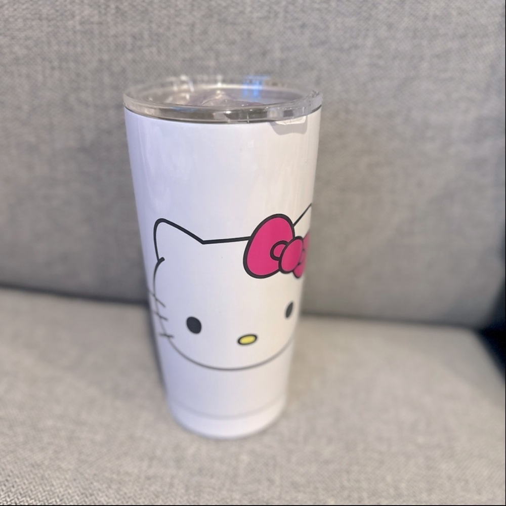 WHITE HELLO KITTY TUMBLER